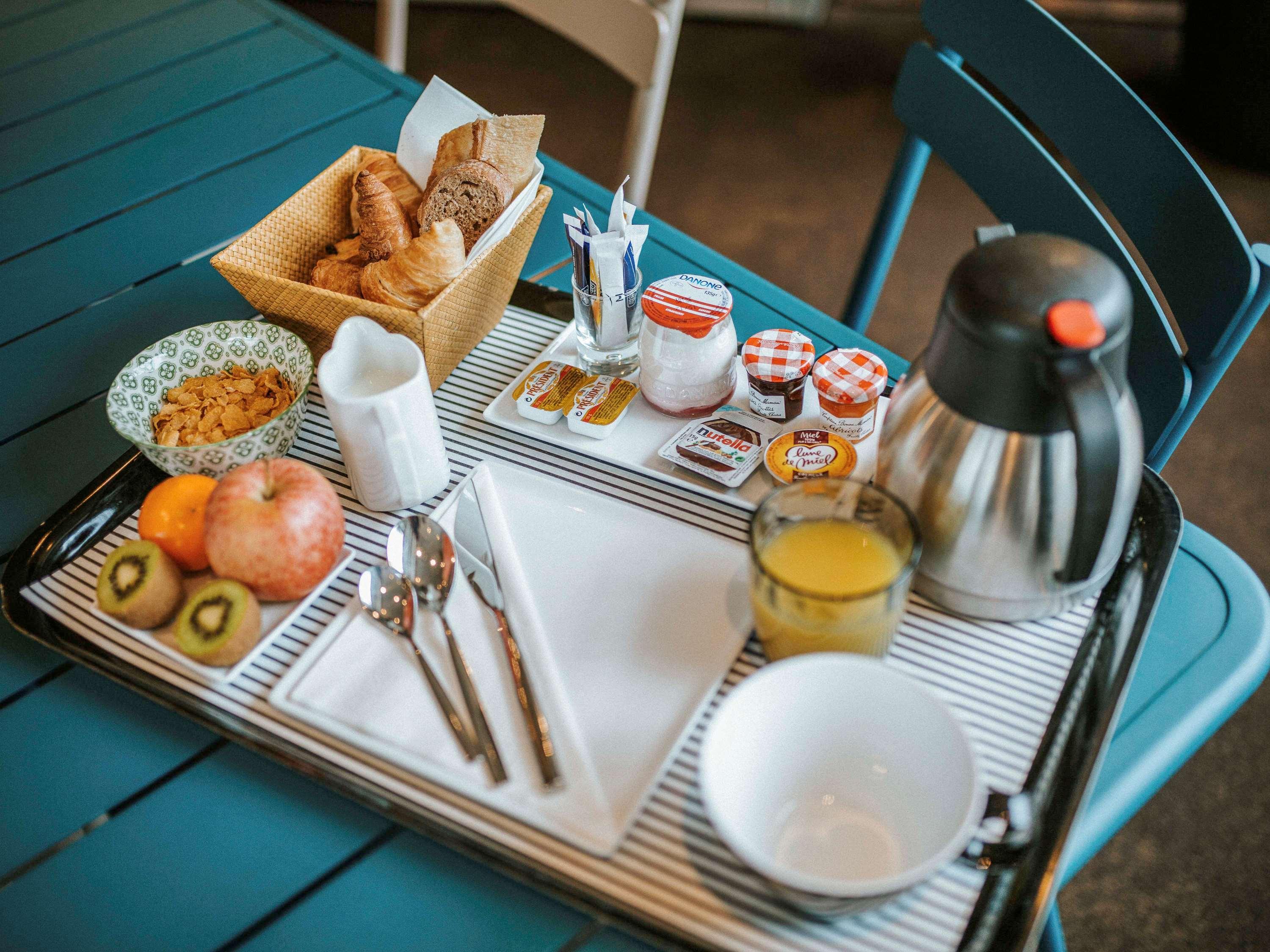 B&B Hotel Lyon Nord 4 Etoiles Dardilly Εξωτερικό φωτογραφία